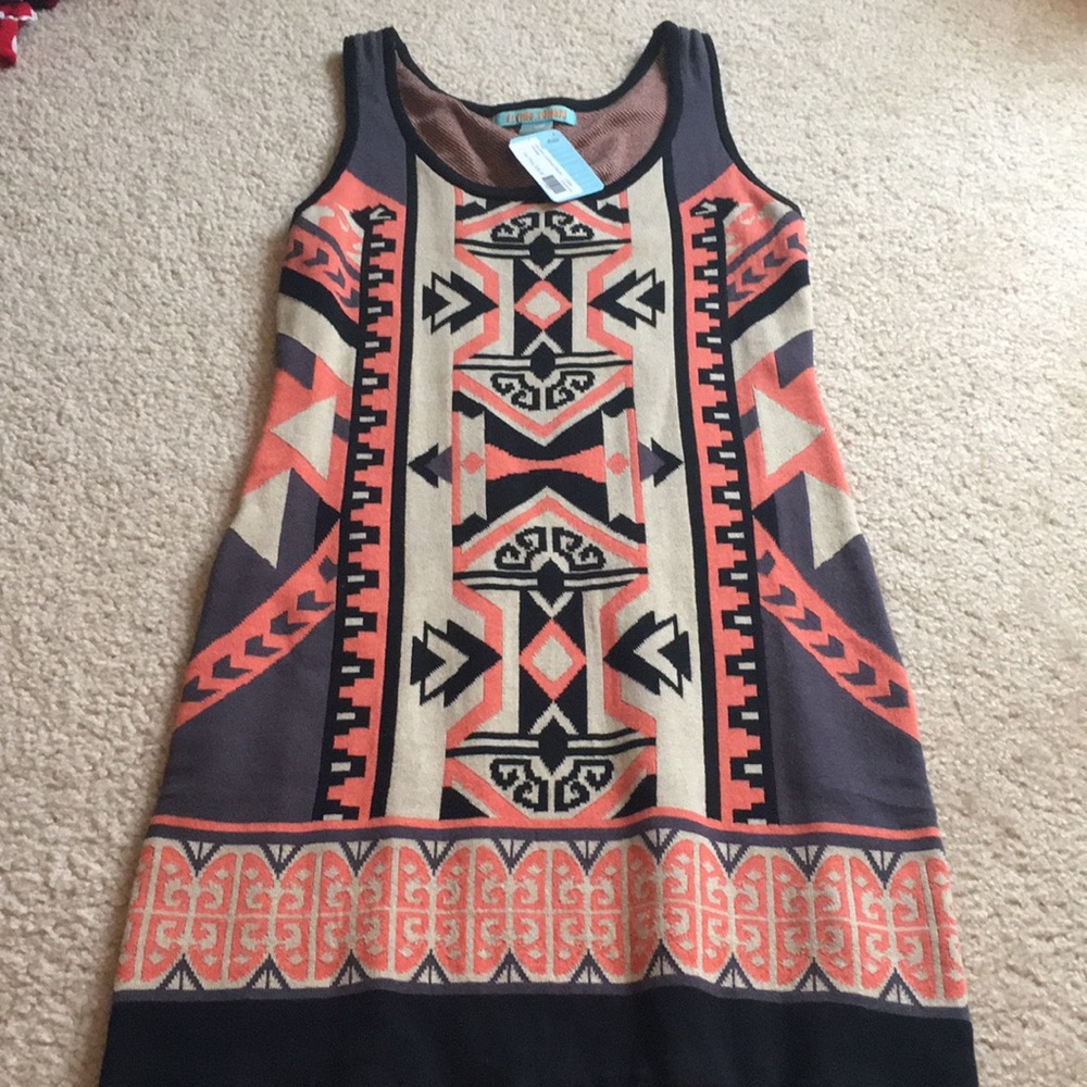 Sleeveless Aztec sweater dress size L- Runs small